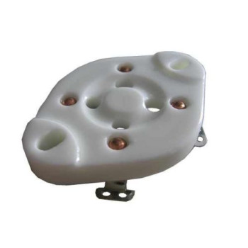 Socket 4-pin ceramic into chassis