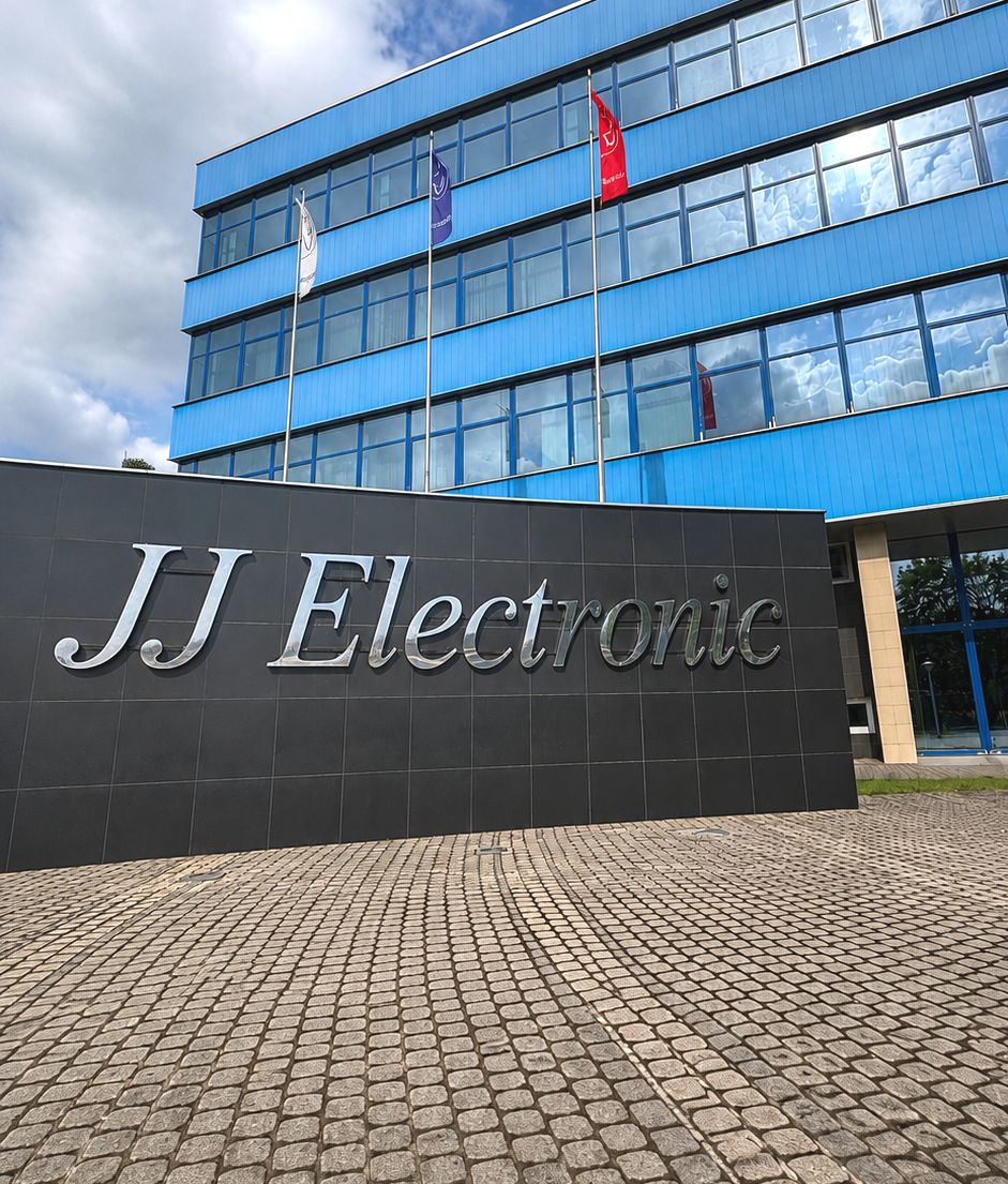 Budova JJ elestronic - výroba